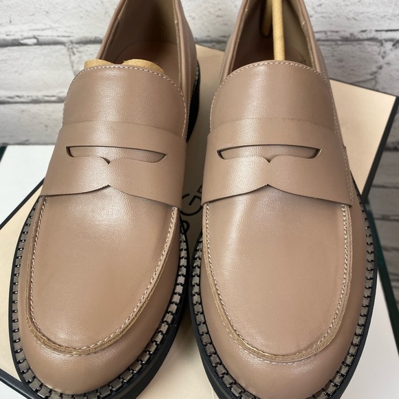 BCBGeneration Women's Sabin Loafer Platform, Size 8 Taupe Tan NEW Boho Chic - Picture 2 of 9